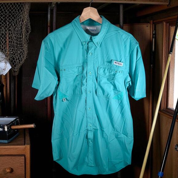 Columbia Men's Small PFG Aqua Colored S/S Button Front Fishing Outdoor Shirt - Picture 1 of 12